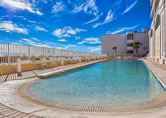 Lovely Gulf-front With Pool Sauna Washer Dryer & Ac Holiday home Gulf Shores