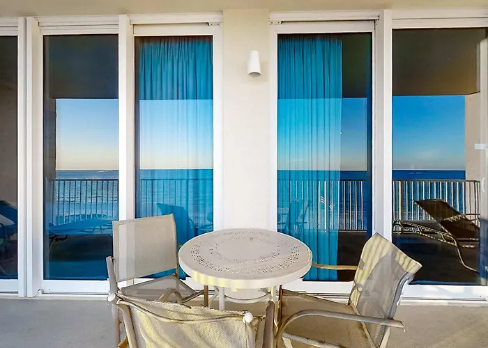 Holiday home Lovely Gulf-front With Pool Sauna Washer Dryer & Ac