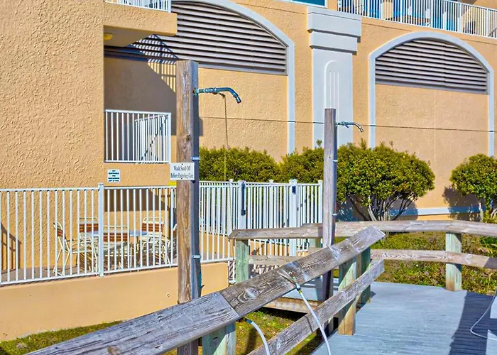 Lovely Gulf-front With Pool Sauna Washer Dryer & Ac Holiday home *